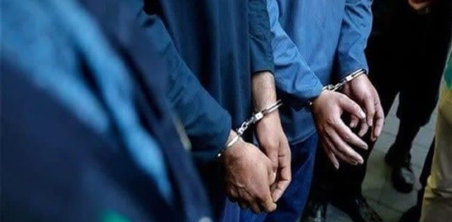 انهدام باند ۶ نفره زورگیران خشن در پرند/خفت‌گیری از مردم با تهدید قمه!