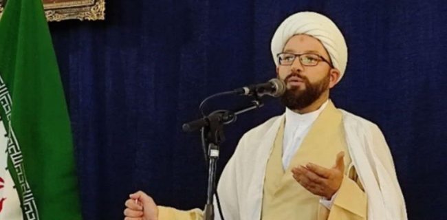 امام جمعه موقت پرند: خطایی از آمریکا سر بزند، کاخ سفید با خاک یکسان خواهد شد