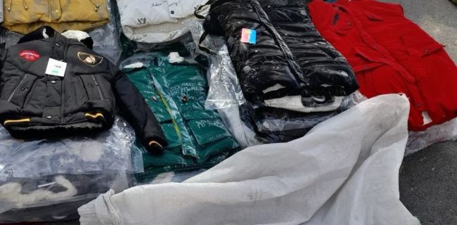 دستفروش گلستانی: «اگر کیسه کاپشنم را پیدا کنید، مژدگانی هم می‌دهم»