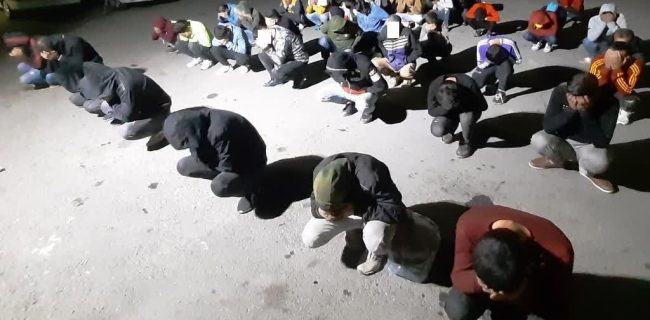پلیس همچنان در بهارستان سلاح سرد می گیرد!
