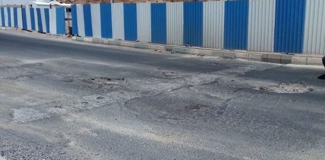 ناتوانی شرکت عمران پرند در رسیدگی به چاله‌های فاز شش / شما از کجا عبور می‌کنید که نمی‌بینید؟